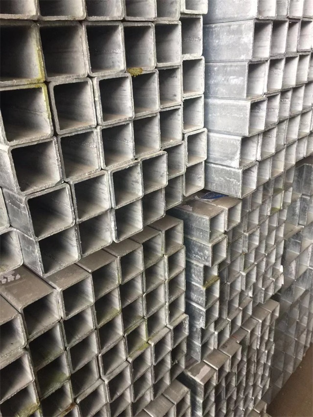 低合金 Q355B 新郑新郑新郑镀锌无缝方管 工程专用无缝新郑新郑新郑镀锌方管 低合金 Q355B 新郑新郑新郑镀锌无缝方管 工程专用无缝新郑新郑新郑镀锌方管